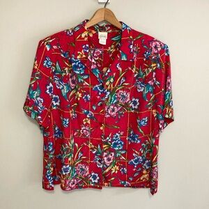 Vintage Women’s Short Sleeve Button Down Floral Shirt, Pykettes, Retro oversize